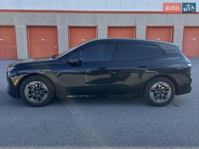 Черный БМВ iX, объемом двигателя 0 л и пробегом 93 тыс. км за 49999 $, фото 1 на Automoto.ua
