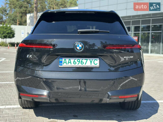 Черный БМВ iX, объемом двигателя 0 л и пробегом 14 тыс. км за 51999 $, фото 20 на Automoto.ua
