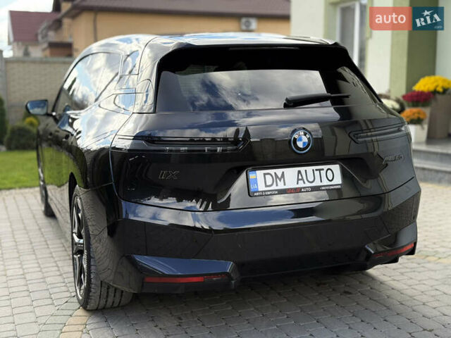 Черный БМВ iX, объемом двигателя 0 л и пробегом 57 тыс. км за 72000 $, фото 37 на Automoto.ua