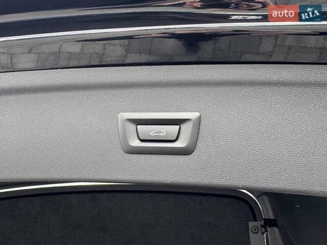 Черный БМВ iX, объемом двигателя 0 л и пробегом 45 тыс. км за 68700 $, фото 36 на Automoto.ua