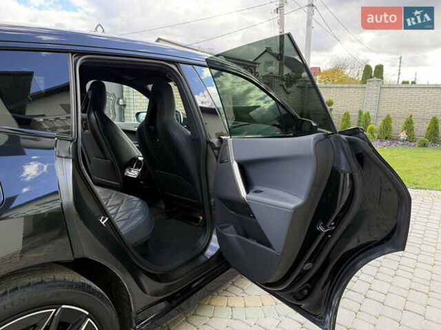 Черный БМВ iX, объемом двигателя 0 л и пробегом 57 тыс. км за 72000 $, фото 81 на Automoto.ua