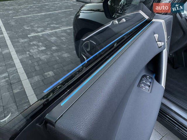 Черный БМВ iX, объемом двигателя 0 л и пробегом 125 тыс. км за 42800 $, фото 53 на Automoto.ua