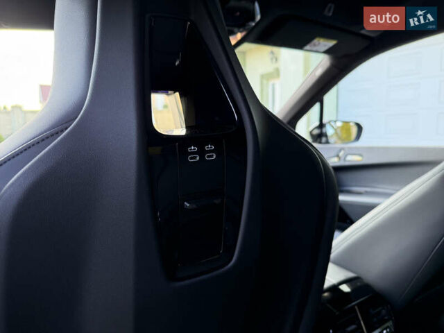 Черный БМВ iX, объемом двигателя 0 л и пробегом 57 тыс. км за 72000 $, фото 95 на Automoto.ua