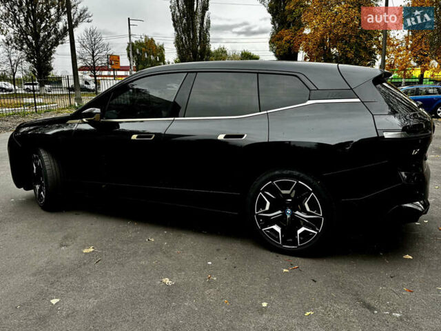 Черный БМВ iX, объемом двигателя 0 л и пробегом 71 тыс. км за 48240 $, фото 9 на Automoto.ua
