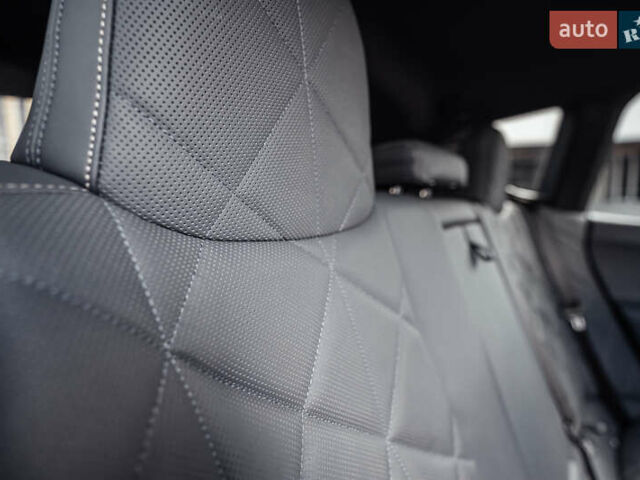 Черный БМВ iX, объемом двигателя 0 л и пробегом 67 тыс. км за 67000 $, фото 39 на Automoto.ua