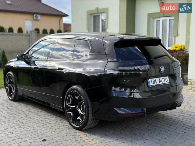 Черный БМВ iX, объемом двигателя 0 л и пробегом 57 тыс. км за 72000 $, фото 29 на Automoto.ua