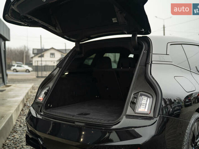 Черный БМВ iX, объемом двигателя 0 л и пробегом 40 тыс. км за 59900 $, фото 8 на Automoto.ua