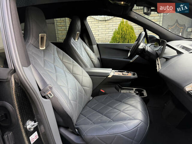 Черный БМВ iX, объемом двигателя 0 л и пробегом 57 тыс. км за 72000 $, фото 79 на Automoto.ua