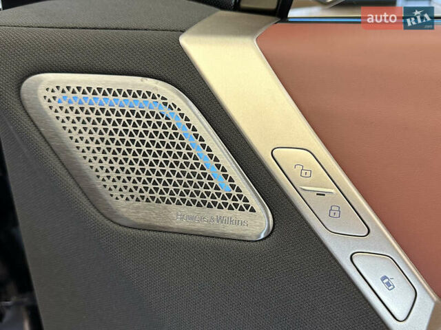 Чорний БМВ iX, об'ємом двигуна 0 л та пробігом 1 тис. км за 94900 $, фото 59 на Automoto.ua