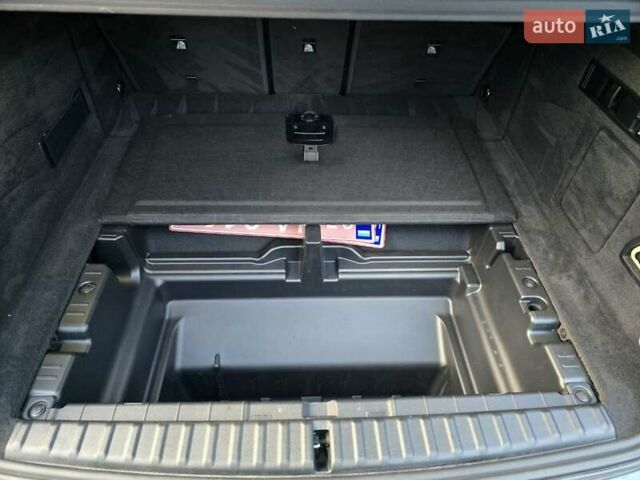 Чорний БМВ iX, об'ємом двигуна 0 л та пробігом 14 тис. км за 57500 $, фото 36 на Automoto.ua