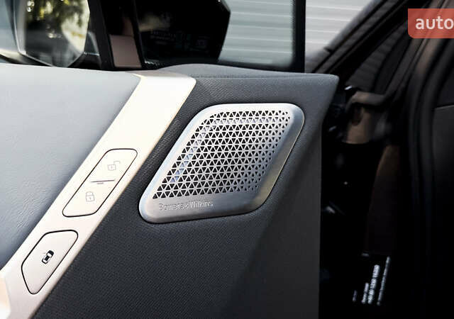 Чорний БМВ iX, об'ємом двигуна 0 л та пробігом 30 тис. км за 99900 $, фото 14 на Automoto.ua