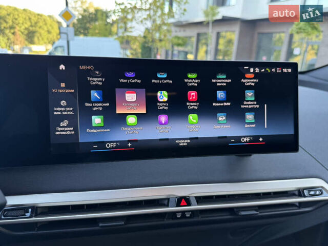 Черный БМВ iX, объемом двигателя 0 л и пробегом 72 тыс. км за 48500 $, фото 60 на Automoto.ua