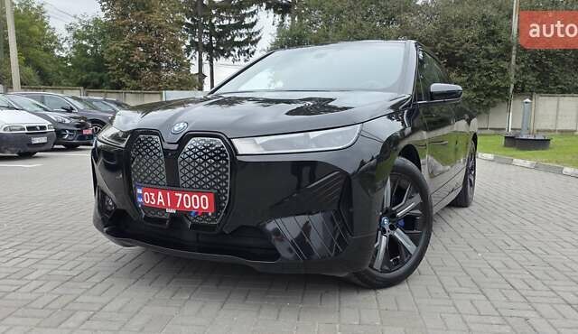 Черный БМВ iX, объемом двигателя 0 л и пробегом 98 тыс. км за 58800 $, фото 55 на Automoto.ua