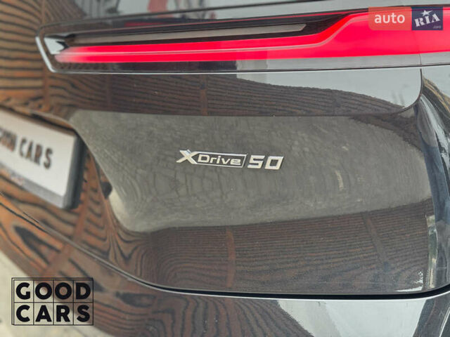 Черный БМВ iX, объемом двигателя 0 л и пробегом 38 тыс. км за 72000 $, фото 16 на Automoto.ua