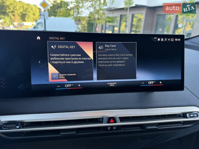 Черный БМВ iX, объемом двигателя 0 л и пробегом 72 тыс. км за 48500 $, фото 59 на Automoto.ua