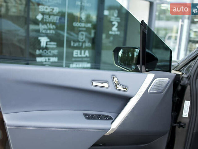 Черный БМВ iX, объемом двигателя 0 л и пробегом 6 тыс. км за 92000 $, фото 26 на Automoto.ua