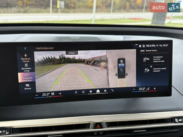 Черный БМВ iX, объемом двигателя 0 л и пробегом 46 тыс. км за 67999 $, фото 32 на Automoto.ua