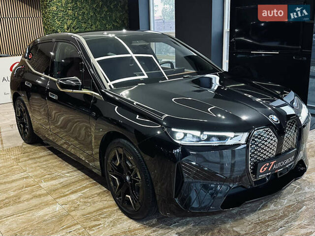 Чорний БМВ iX, об'ємом двигуна 0 л та пробігом 1 тис. км за 94900 $, фото 6 на Automoto.ua