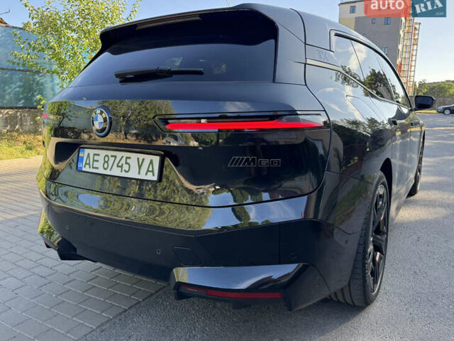 Черный БМВ iX, объемом двигателя 0 л и пробегом 6 тыс. км за 92000 $, фото 20 на Automoto.ua