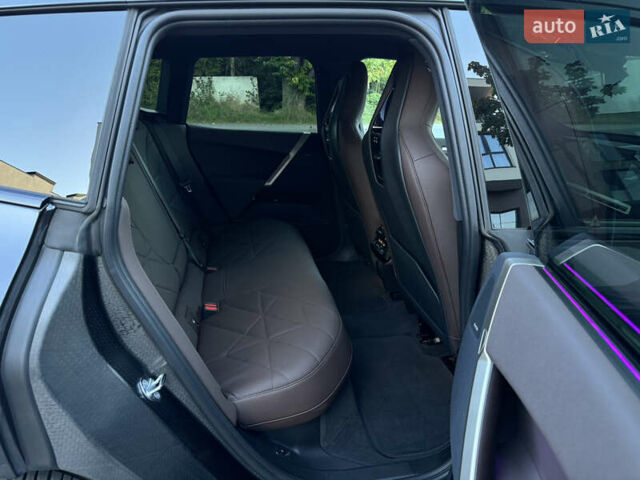 Черный БМВ iX, объемом двигателя 0 л и пробегом 72 тыс. км за 48500 $, фото 33 на Automoto.ua