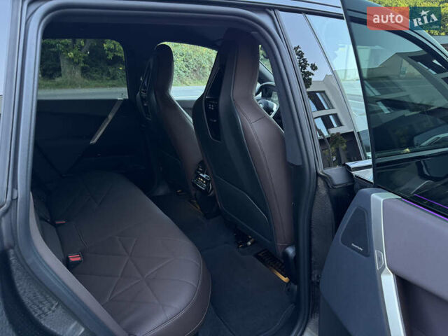 Черный БМВ iX, объемом двигателя 0 л и пробегом 72 тыс. км за 48500 $, фото 34 на Automoto.ua