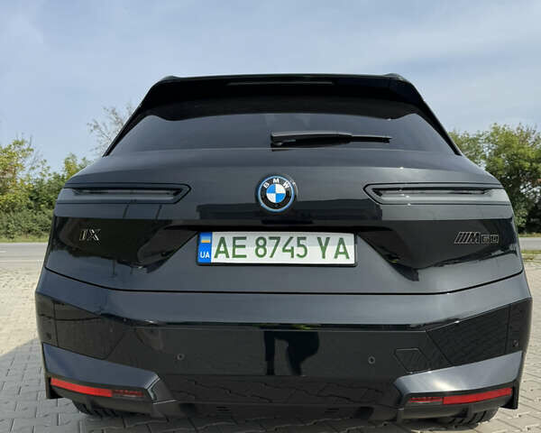 Черный БМВ iX, объемом двигателя 0 л и пробегом 6 тыс. км за 92000 $, фото 22 на Automoto.ua
