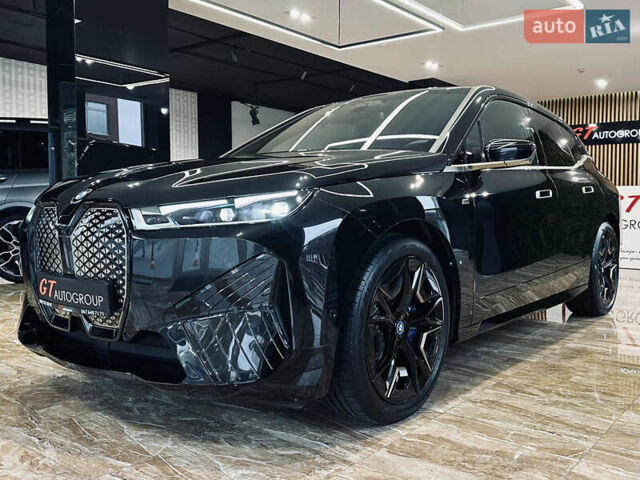 Чорний БМВ iX, об'ємом двигуна 0 л та пробігом 1 тис. км за 94900 $, фото 15 на Automoto.ua