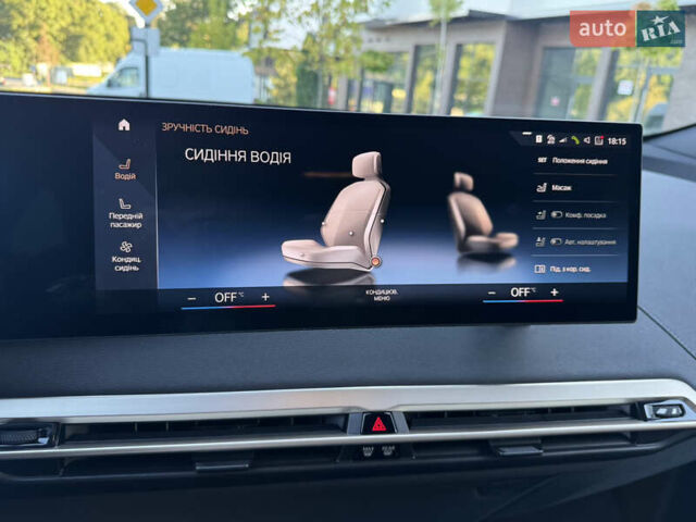 Черный БМВ iX, объемом двигателя 0 л и пробегом 72 тыс. км за 48500 $, фото 48 на Automoto.ua