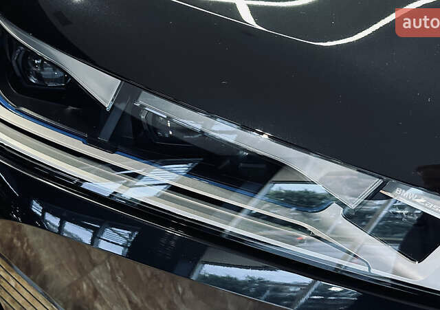 Чорний БМВ iX, об'ємом двигуна 0 л та пробігом 1 тис. км за 94900 $, фото 4 на Automoto.ua