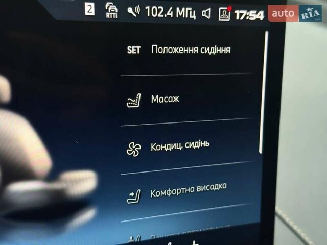 Черный БМВ iX, объемом двигателя 0 л и пробегом 17 тыс. км за 80900 $, фото 31 на Automoto.ua