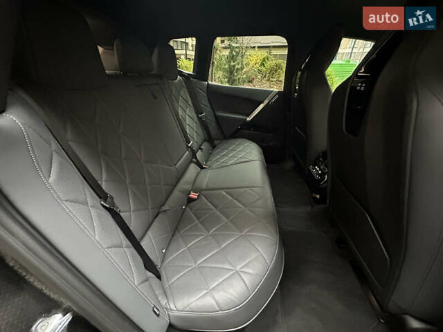 Чорний БМВ iX, об'ємом двигуна 0 л та пробігом 77 тис. км за 75900 $, фото 30 на Automoto.ua