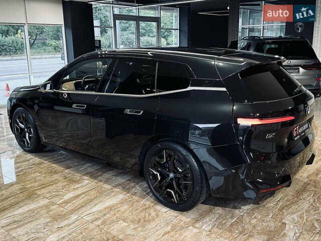 Чорний БМВ iX, об'ємом двигуна 0 л та пробігом 1 тис. км за 94900 $, фото 13 на Automoto.ua