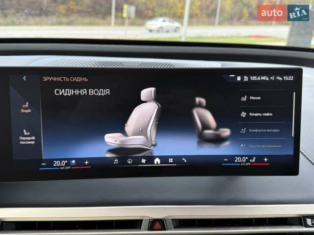 Черный БМВ iX, объемом двигателя 0 л и пробегом 46 тыс. км за 67999 $, фото 35 на Automoto.ua