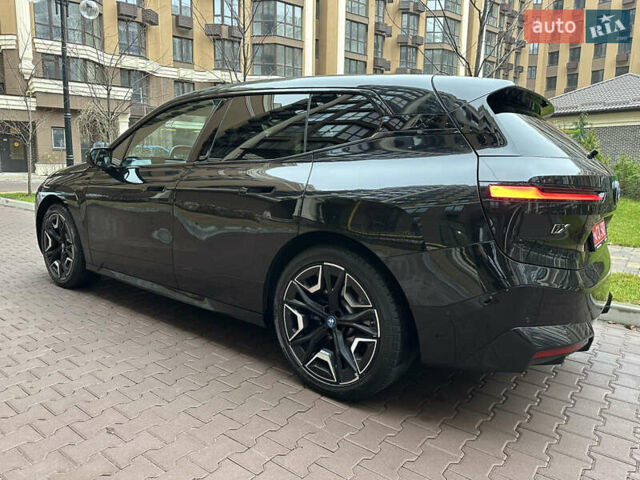 Чорний БМВ iX, об'ємом двигуна 0 л та пробігом 77 тис. км за 75900 $, фото 10 на Automoto.ua