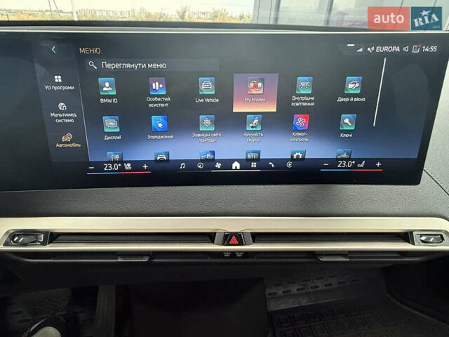 Черный БМВ iX, объемом двигателя 0 л и пробегом 40 тыс. км за 68500 $, фото 12 на Automoto.ua