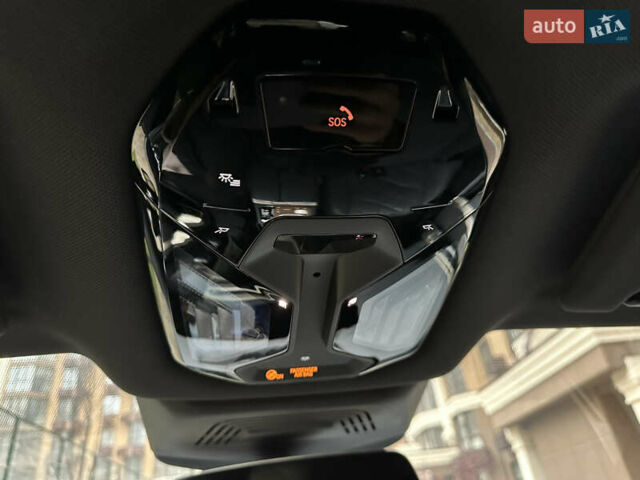 Чорний БМВ iX, об'ємом двигуна 0 л та пробігом 77 тис. км за 75900 $, фото 44 на Automoto.ua