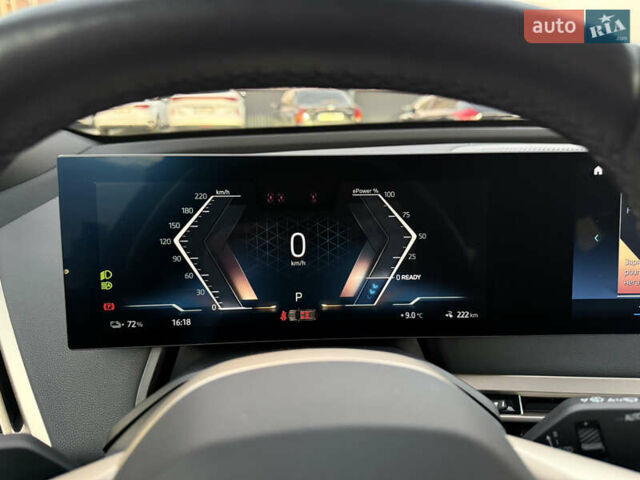 Черный БМВ iX, объемом двигателя 0 л и пробегом 19 тыс. км за 54800 $, фото 22 на Automoto.ua