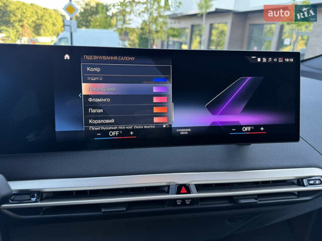 Черный БМВ iX, объемом двигателя 0 л и пробегом 72 тыс. км за 48500 $, фото 58 на Automoto.ua