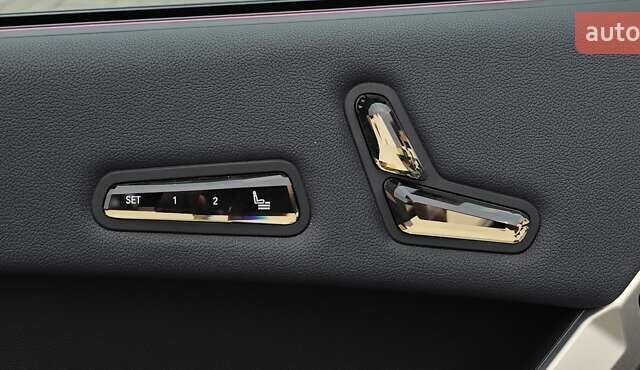 Черный БМВ iX, объемом двигателя 0 л и пробегом 98 тыс. км за 58800 $, фото 75 на Automoto.ua