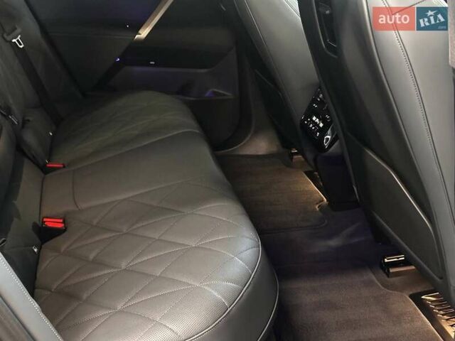 Черный БМВ iX, объемом двигателя 0 л и пробегом 62 тыс. км за 60390 $, фото 41 на Automoto.ua