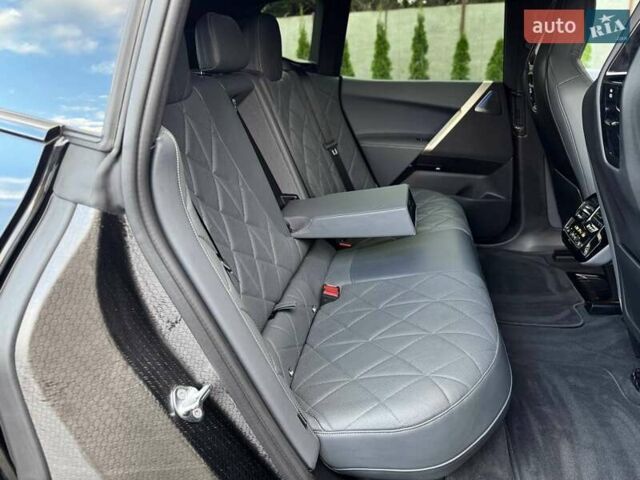 Черный БМВ iX, объемом двигателя 0 л и пробегом 17 тыс. км за 80900 $, фото 36 на Automoto.ua