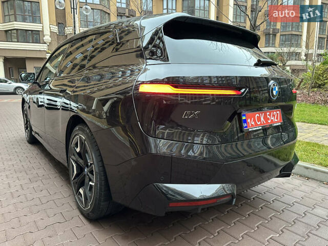 Чорний БМВ iX, об'ємом двигуна 0 л та пробігом 77 тис. км за 75900 $, фото 13 на Automoto.ua
