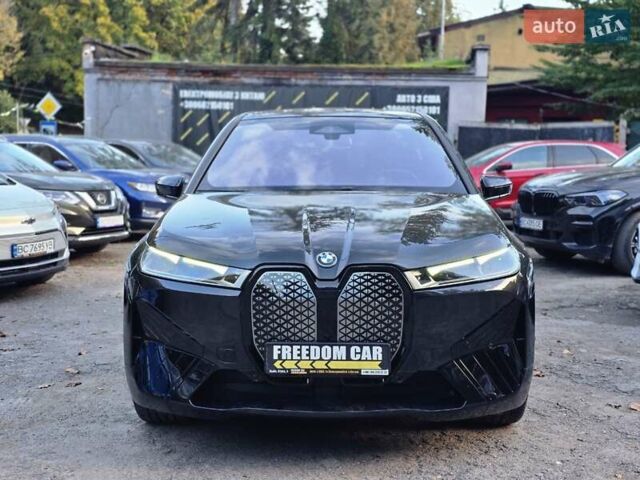 Чорний БМВ iX, об'ємом двигуна 0 л та пробігом 14 тис. км за 57500 $, фото 2 на Automoto.ua