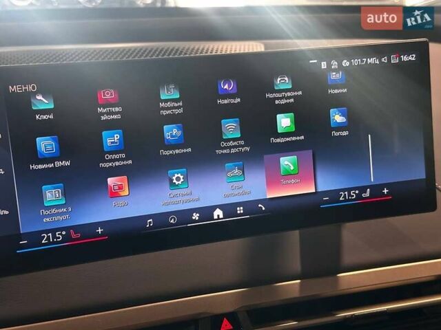Черный БМВ iX, объемом двигателя 0 л и пробегом 62 тыс. км за 60390 $, фото 26 на Automoto.ua