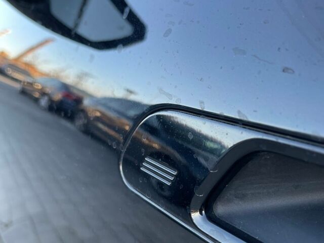 Черный БМВ iX, объемом двигателя 0 л и пробегом 14 тыс. км за 67300 $, фото 5 на Automoto.ua