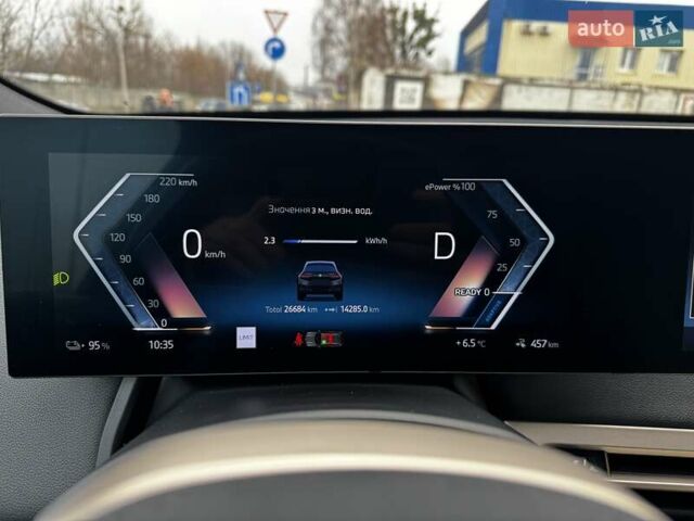 Черный БМВ iX, объемом двигателя 0 л и пробегом 27 тыс. км за 58500 $, фото 25 на Automoto.ua