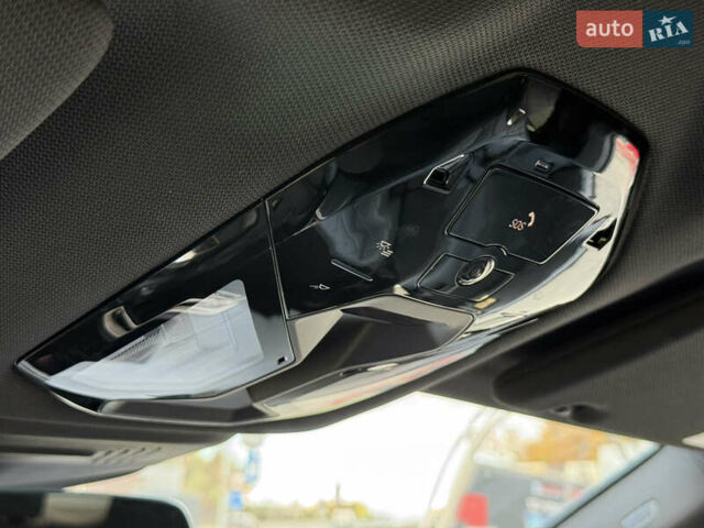 Черный БМВ iX, объемом двигателя 0 л и пробегом 46 тыс. км за 67999 $, фото 36 на Automoto.ua