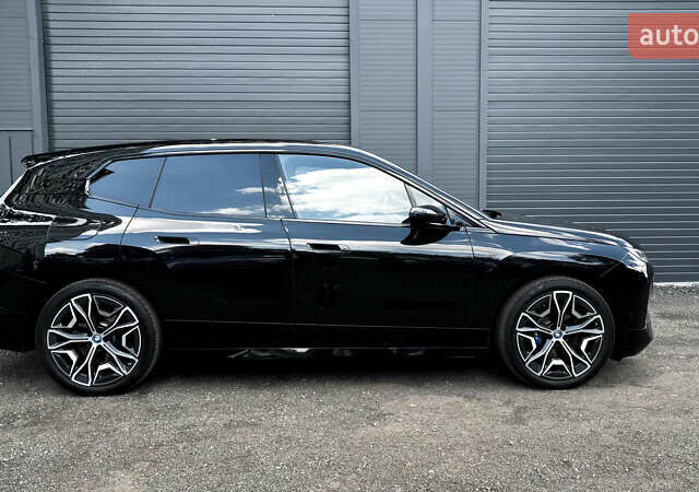 Чорний БМВ iX, об'ємом двигуна 0 л та пробігом 30 тис. км за 99900 $, фото 3 на Automoto.ua