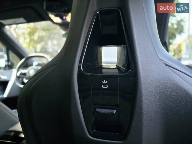 Чорний БМВ iX, об'ємом двигуна 0 л та пробігом 14 тис. км за 57500 $, фото 38 на Automoto.ua