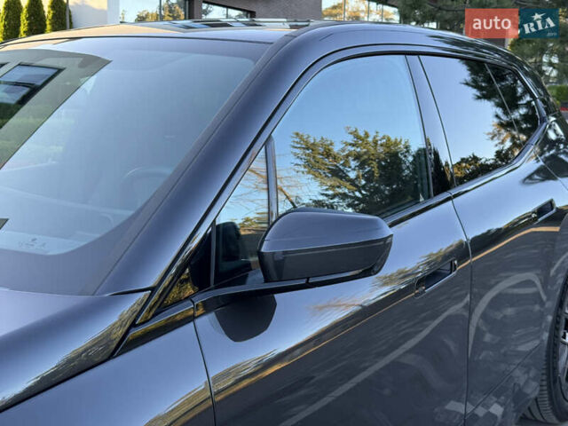 Черный БМВ iX, объемом двигателя 0 л и пробегом 72 тыс. км за 48500 $, фото 19 на Automoto.ua